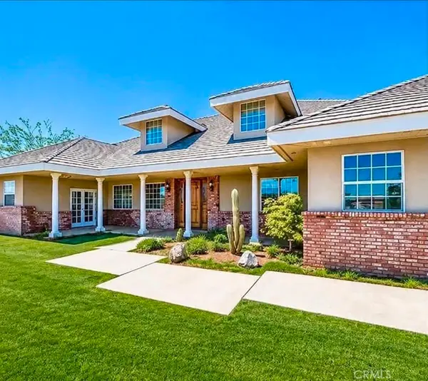 9126 Kittering Road, Oak Hills, CA 92344