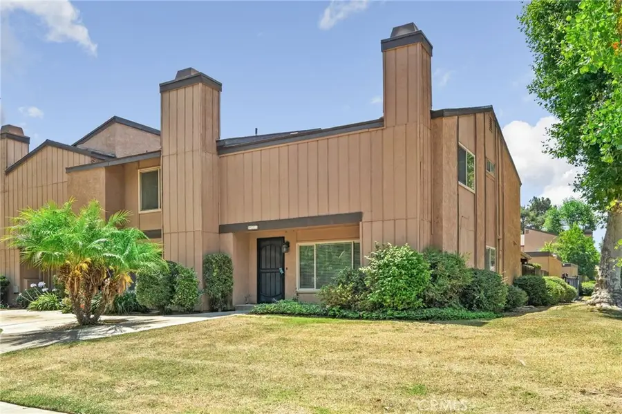 923 W State, Redlands, CA 92373 - #2