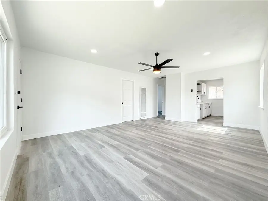 718 E 103rd Place, Los Angeles, CA 90002 - #3