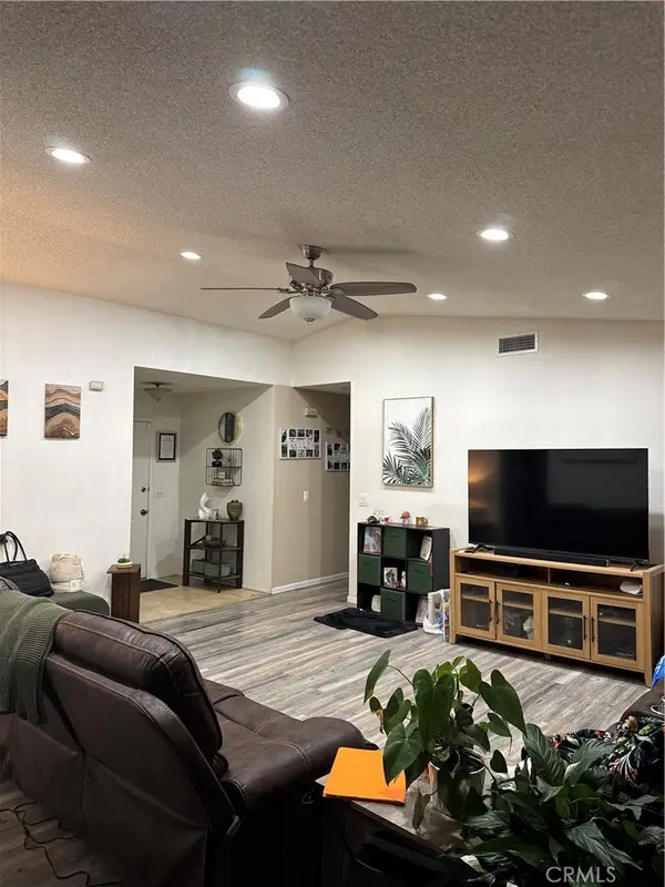 15984 Coronado, Victorville, CA 92394