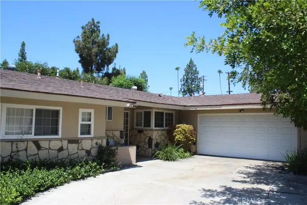 3748 Skylark Dr, Riverside, CA 92505