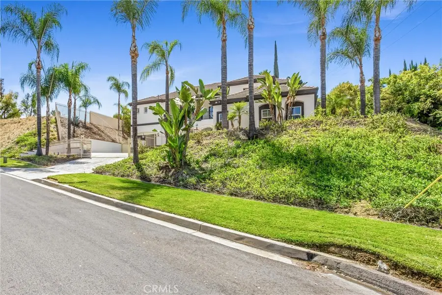 652 Fairway Drive, Redlands, CA 92373 - #3
