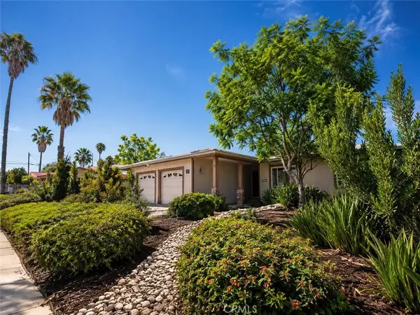 302 S San Mateo Street, Redlands, CA 92373