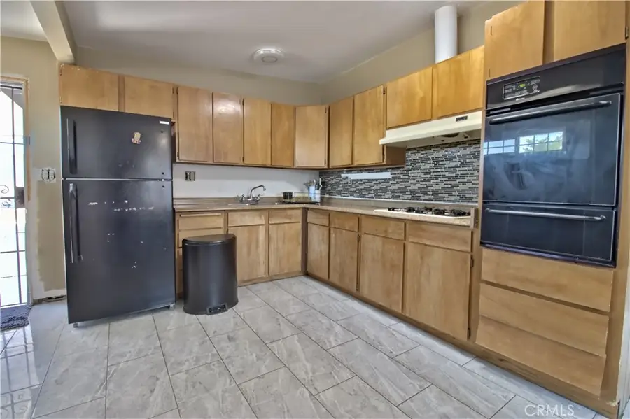 2120 Elm, Rosamond, CA 93560 - #3