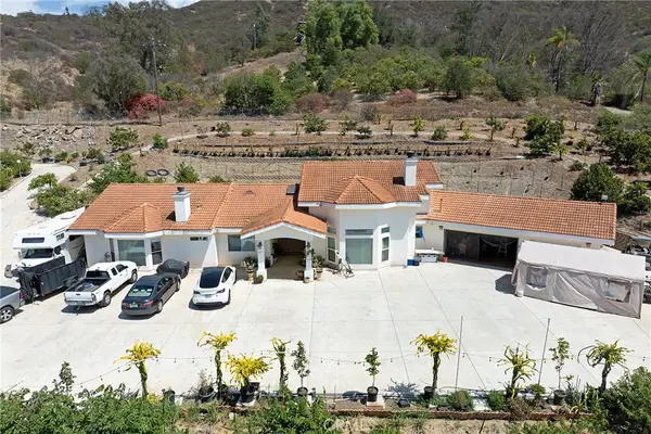 525 Stewart Canyon, Fallbrook, CA 92028