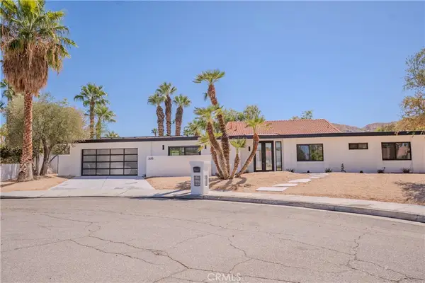 3495 E Loma Vista Circle, Palm Springs, CA 92264