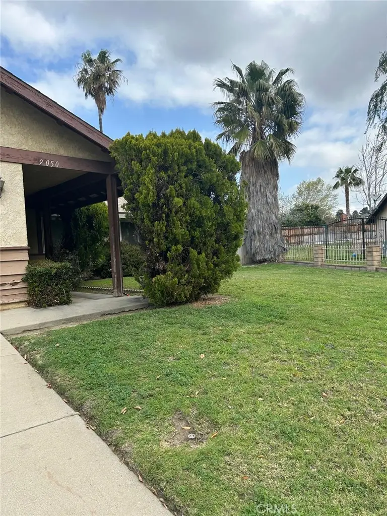 9050 Dumond Drive, Fontana, CA 92335 - Image #2