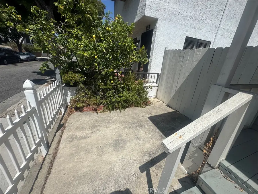 652 Navy Street, Santa Monica, CA 90405 - Image #3