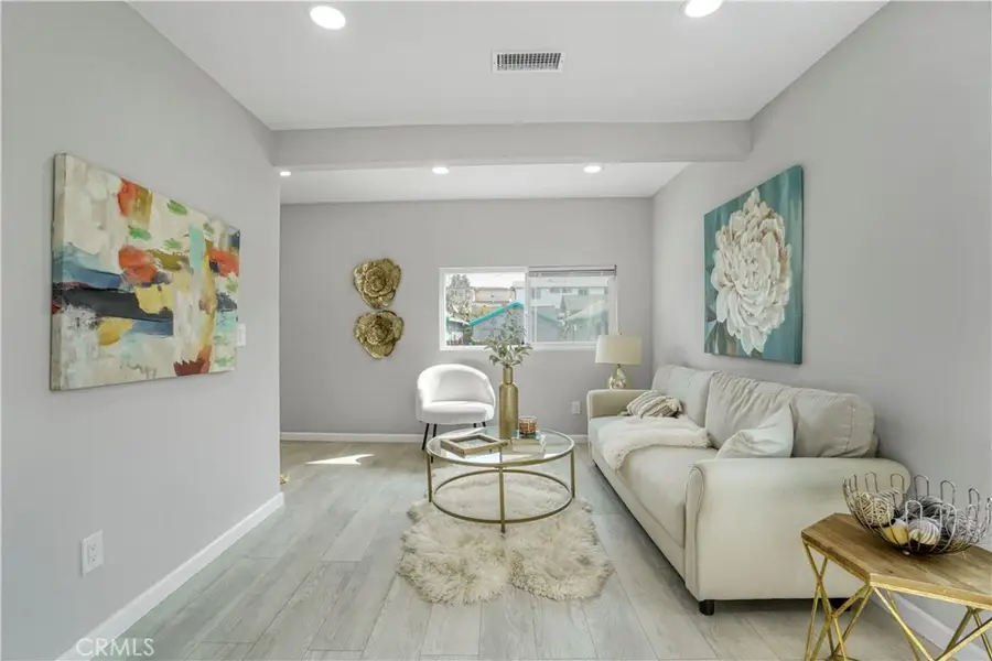 1109 N Chester Avenue, Inglewood, CA 90302 - Image #3