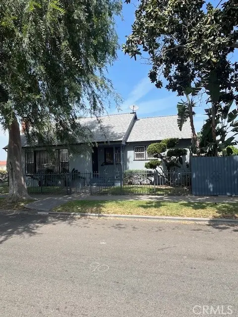 2121 W 70th, Los Angeles, CA 90047 - #2