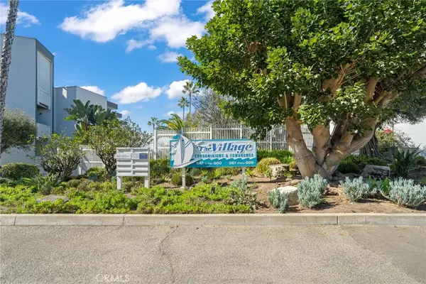 650 The Village #106, Redondo Beach, CA 90277