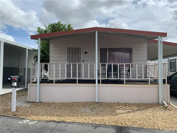 999 S Santa Fe Avenue #34, San Jacinto, CA 92583