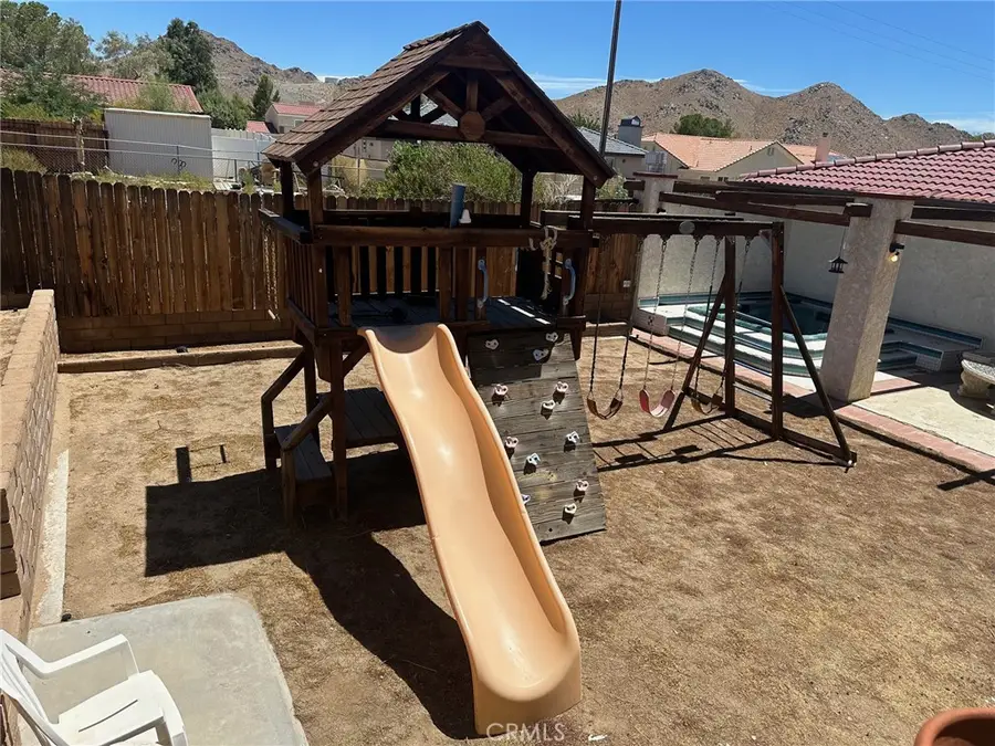 16485 Wintun Road, Apple Valley, CA 92307 - Image #2