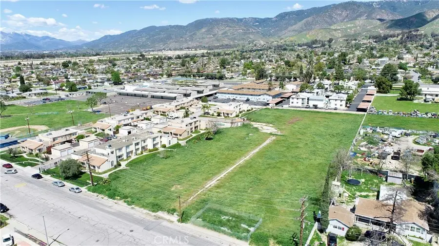 1530 E Marshall Boulevard, San Bernardino, CA 92404 - Image #2