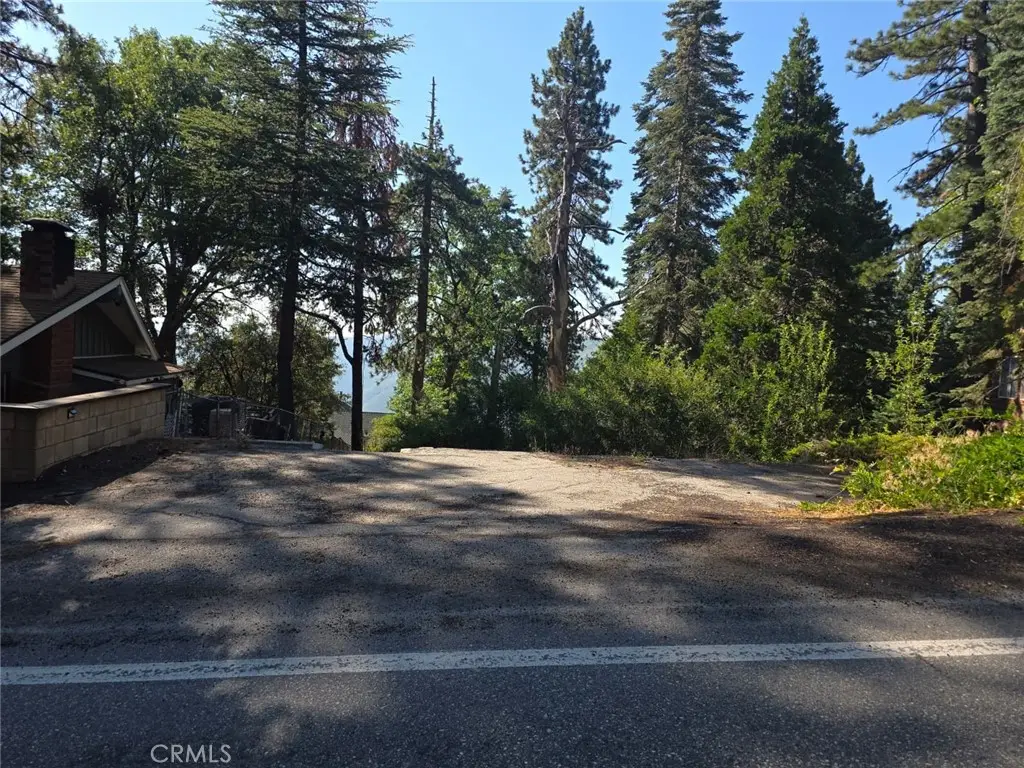 30778 Live Oak Drive, Running Springs, CA 92382 - Image #1