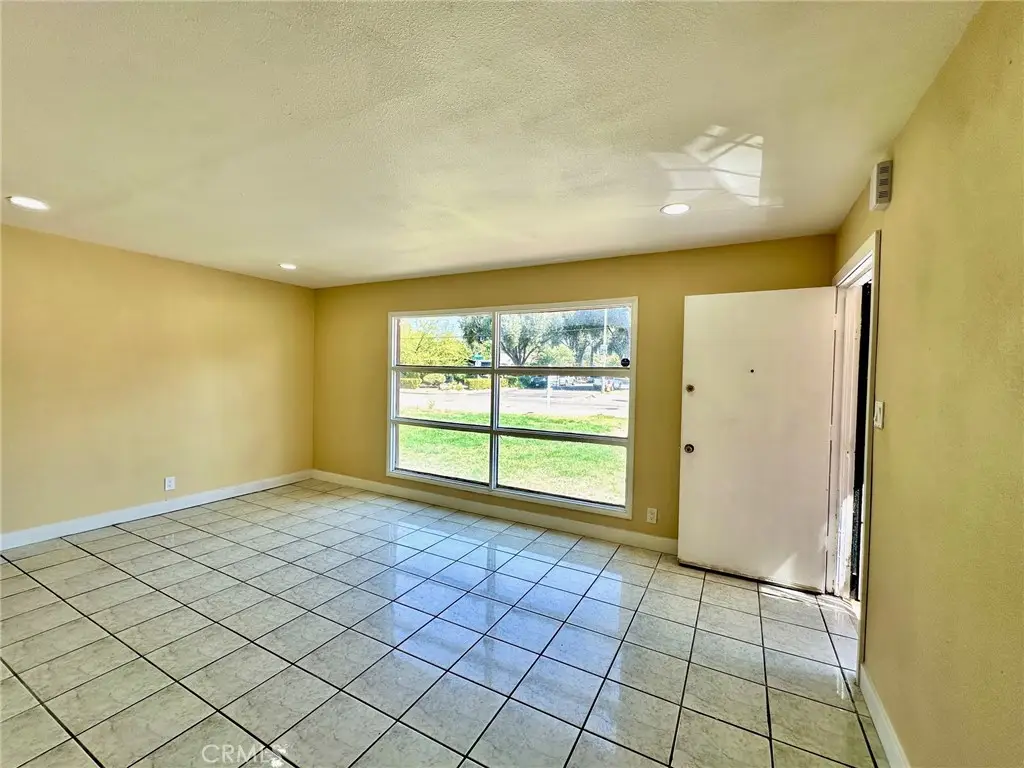 6539 Marguerita Avenue, Riverside, CA 92506 - Image #1