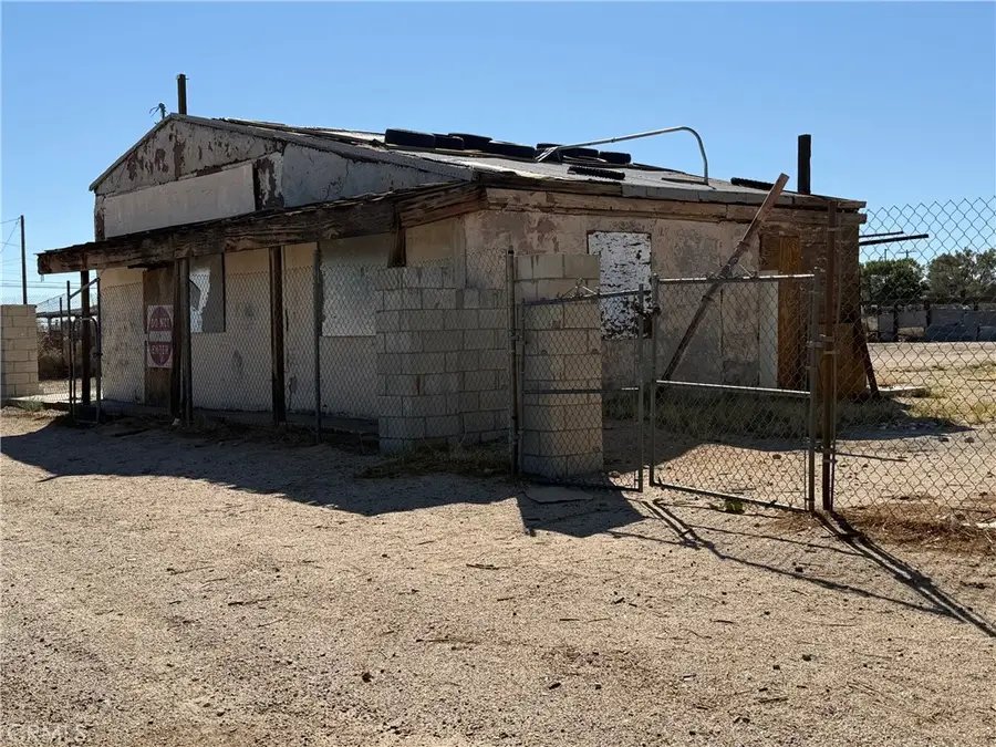 6601 Locust Avenue, Inyokern, CA 93527 - Image #2