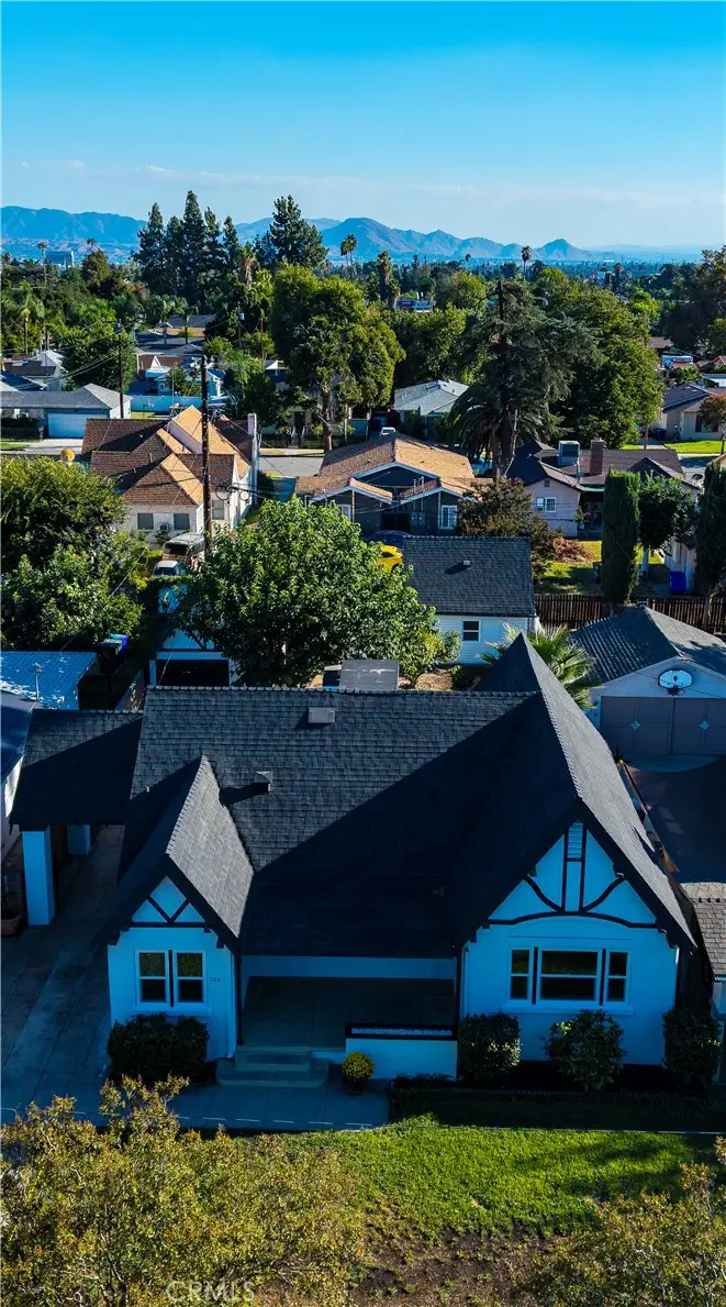 725 W 26th Street, San Bernardino, CA 92405 - Image #2