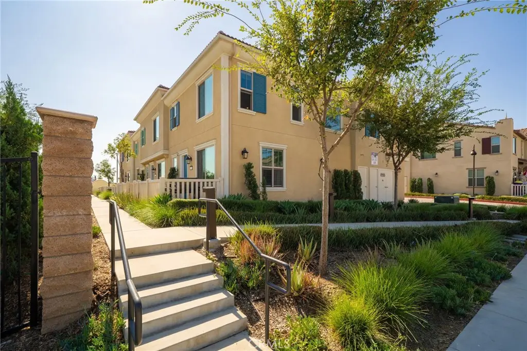 1019 W Clover, Rialto, CA 92376 - Image #1