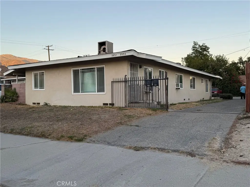 3933 Genevieve, San Bernardino, CA 92405 - #1