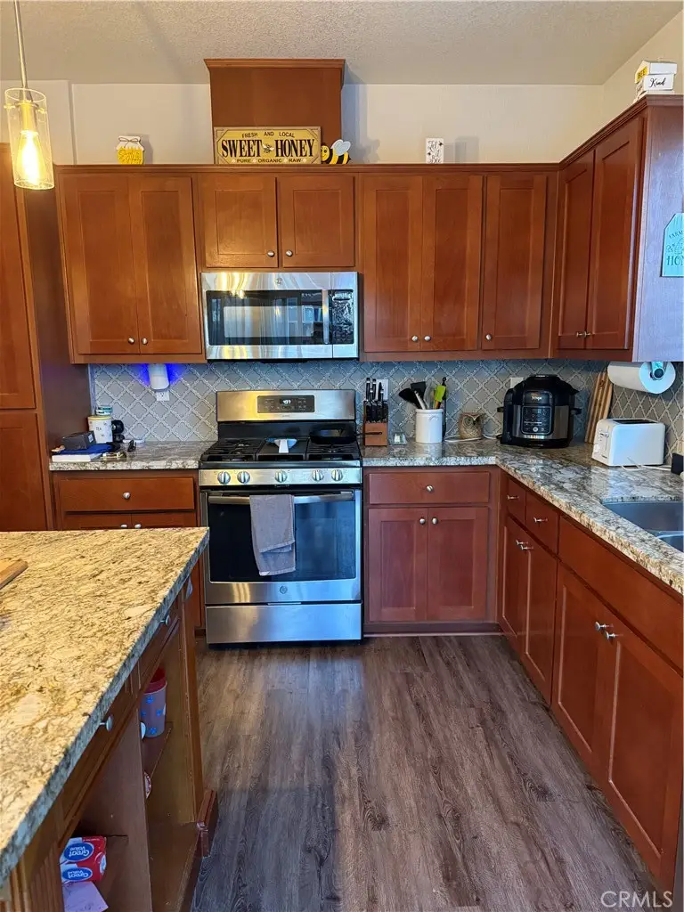 1574 Heartsong Dr, Manteca, CA 95337 - Image #2