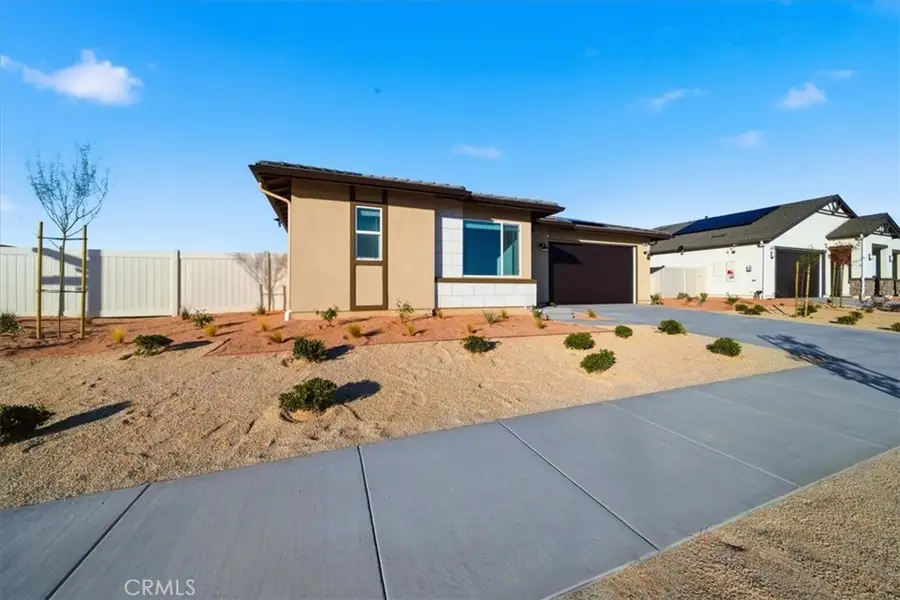 3211 E Avenue J-4, Lancaster, CA 93535 - #3