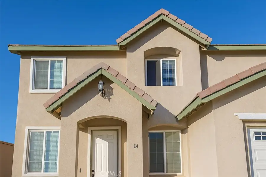 13674 Buena Vista, Hesperia, CA 92344 - #2