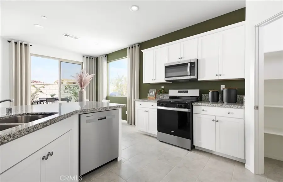 1239 Kingfisher Street, Hemet, CA 92545 - #2