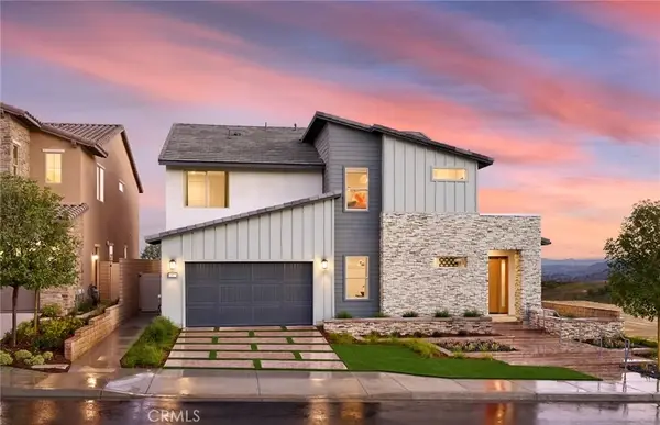 11823 Canoga Avenue, Chatsworth, CA 91311