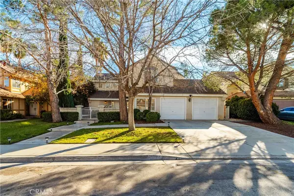 2334 Sandstone Court, Palmdale, CA 93551