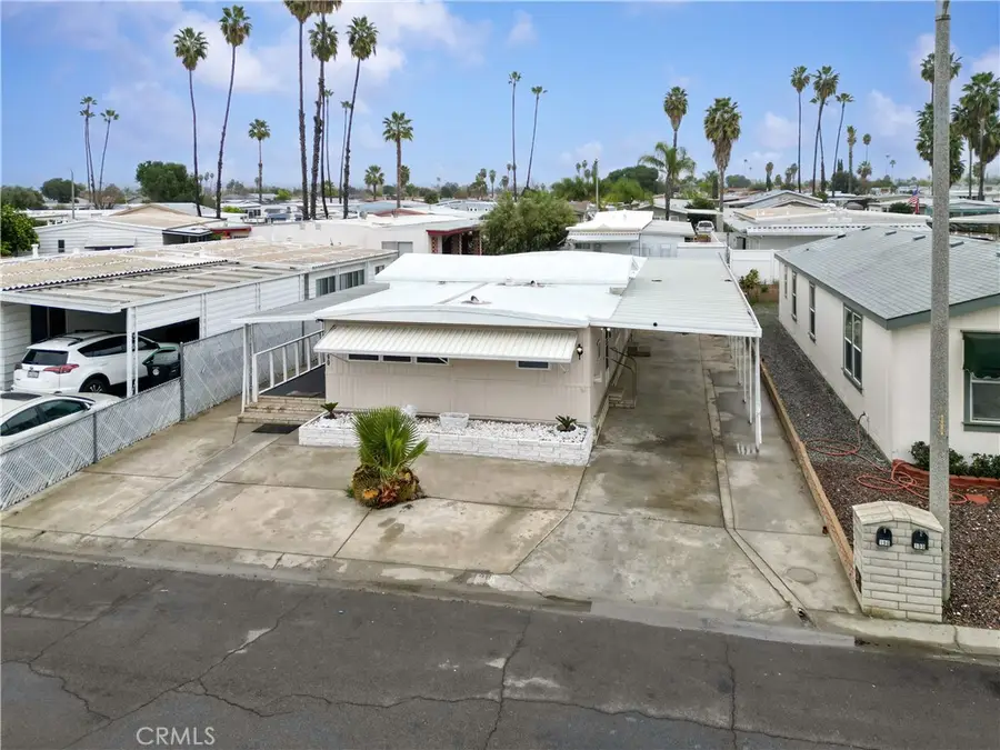 190 Santa Lucia, Hemet, CA 92543 - #2