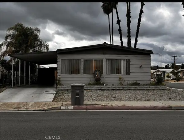 1797 W Johnston, Hemet, CA 92545