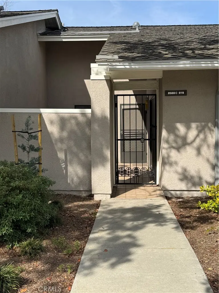 8566 Trinity #819c, Huntington Beach, CA 92646 - #2