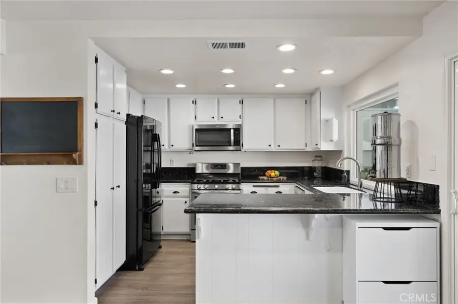 1693 N Mountain #D, Upland, CA 91784 - #2