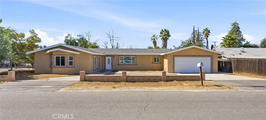 27031 Yale, Hemet, CA 92544 - #1