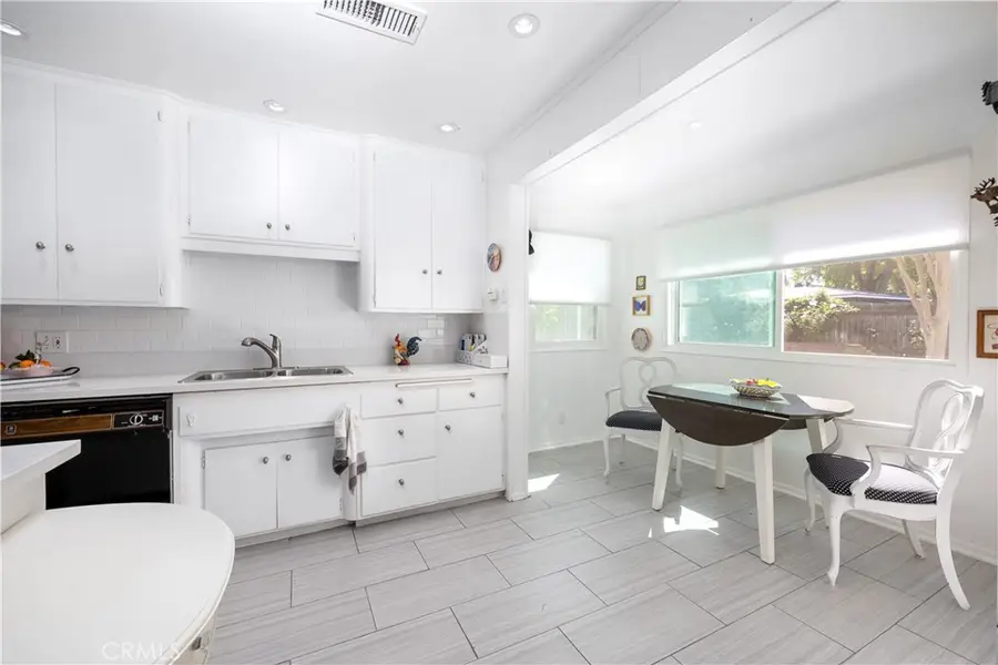 2924 Pecos, Riverside, CA 92506 - #3