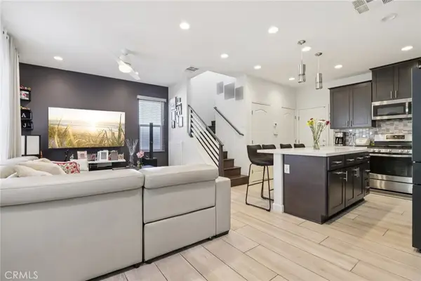 3827 Grant St #49, Corona, CA 92879