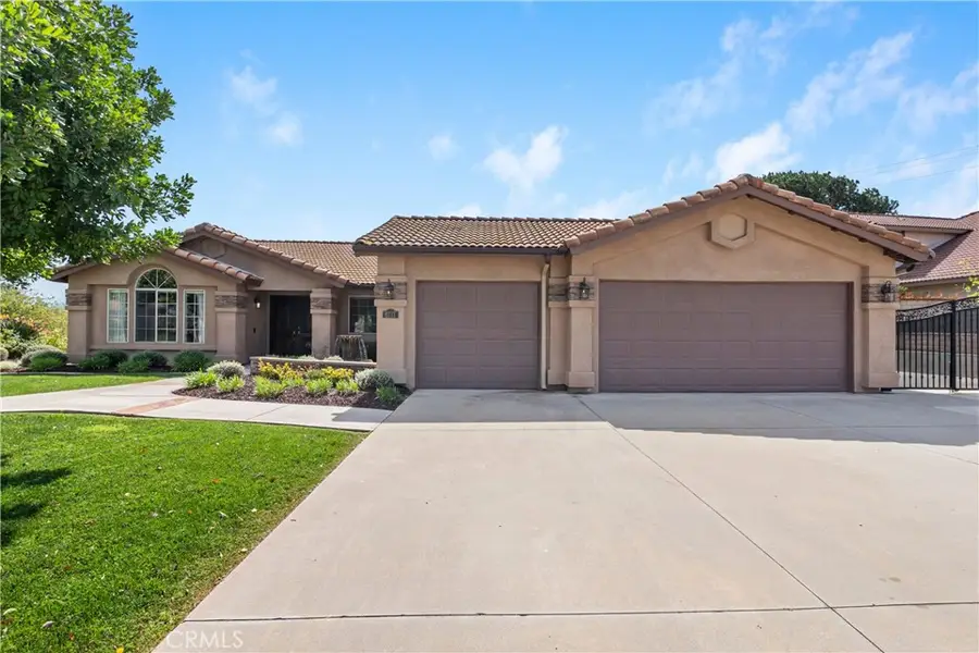 6717 Mission Grove Parkway N, Riverside, CA 92506 - #3