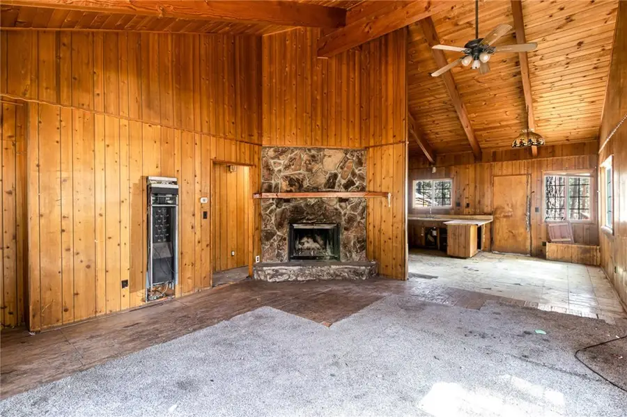 427 Holmes, Sugarloaf, CA 92386 - #2