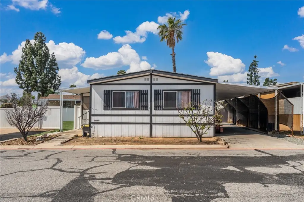 3883 SPC 45 Buchanan Street, Riverside, CA 92503 - #1