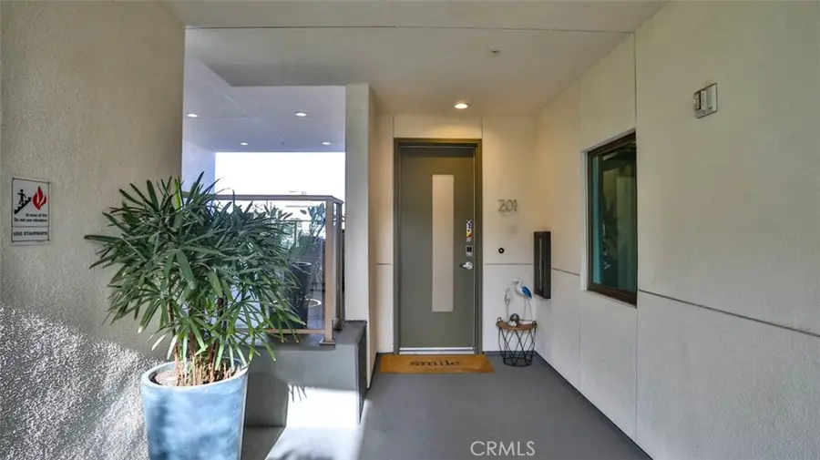 3025 Byron Street #201, San Diego, CA 92106 - #3