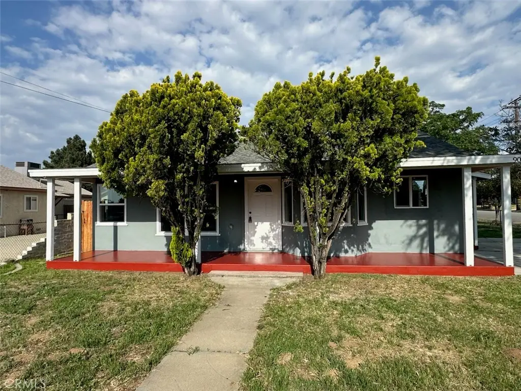 902 Elm Avenue, Beaumont, CA 92223 - #1