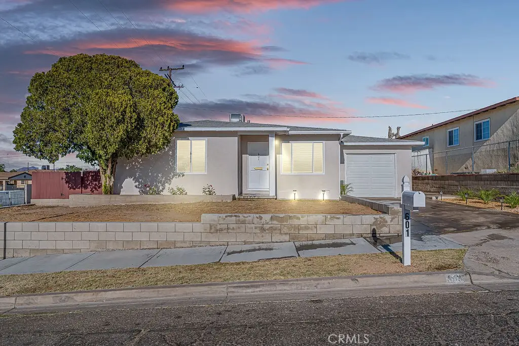 601 Kathleen, Barstow, CA 92311 - #1