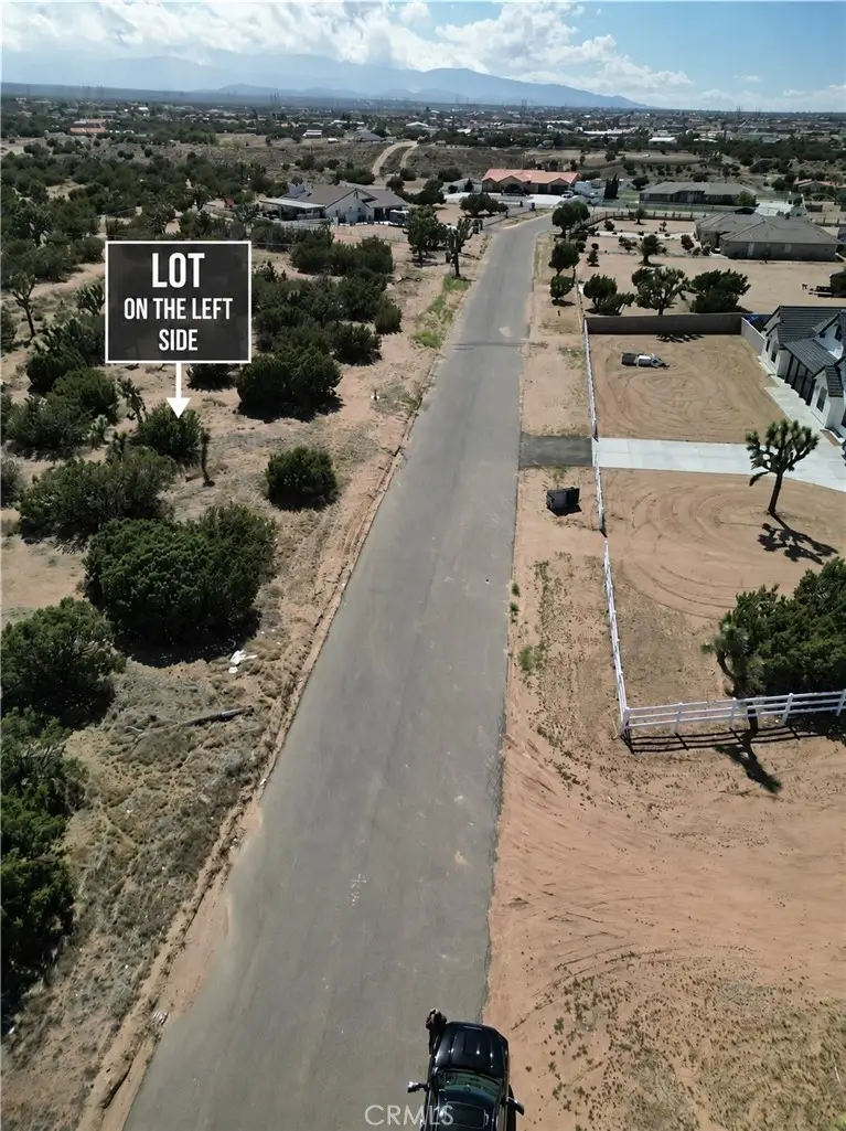 11075 Heartland, Oak Hills, CA 92344 - #1
