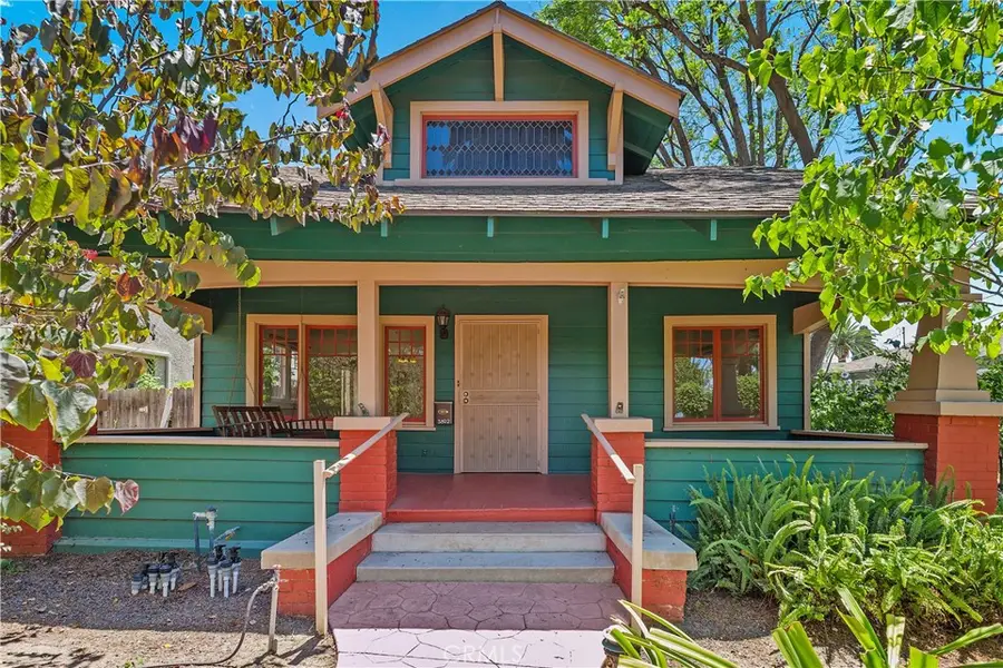 3892 Oakwood Place, Riverside, CA 92506 - #2