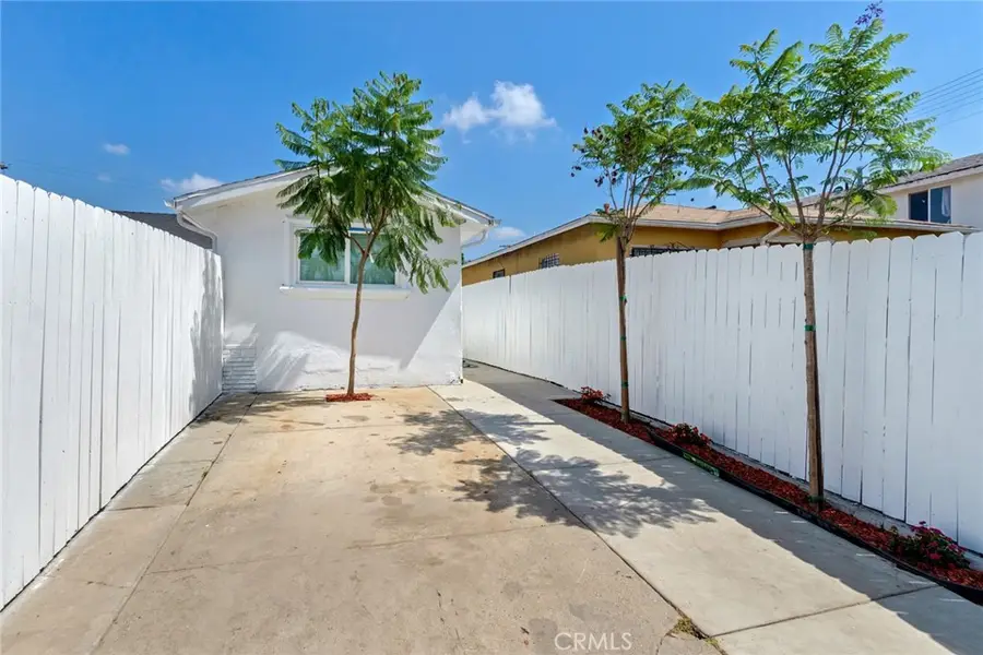 1143 E 106th Street, Los Angeles, CA 90002 - #3