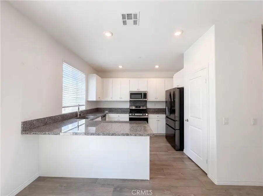 36969 Willow Fly Catcher, Murrieta, CA 92563 - #2