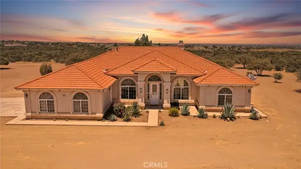 9452 Cedar Street, Oak Hills, CA 92344