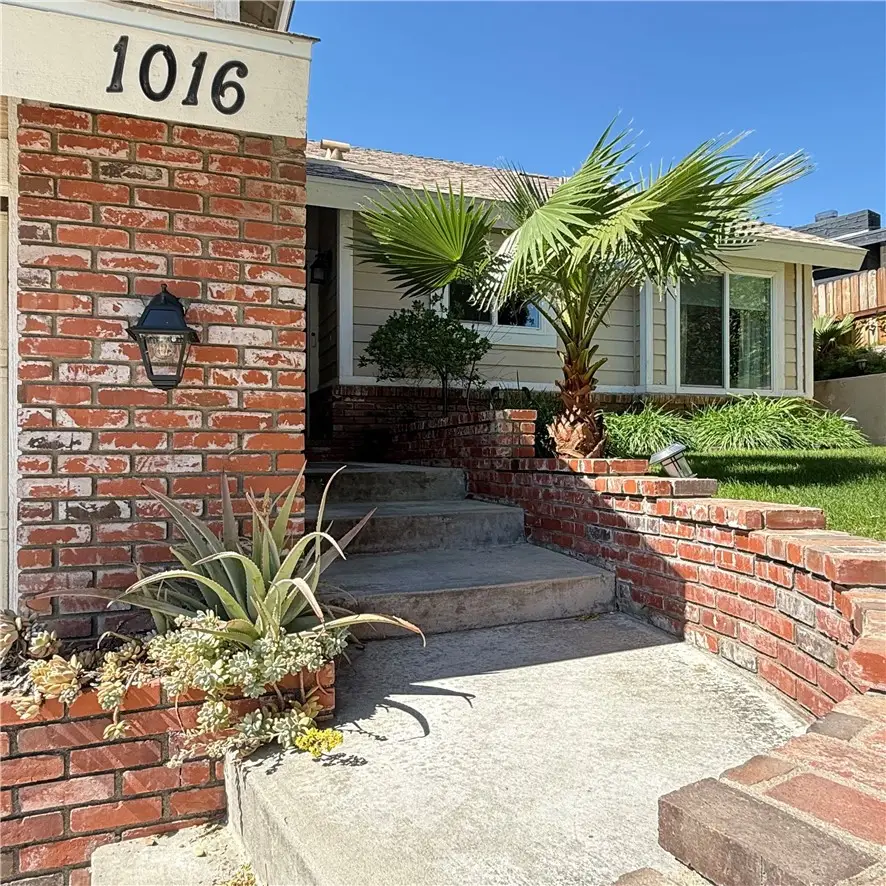 1016 La Feliz, Redlands, CA 92373 - #1