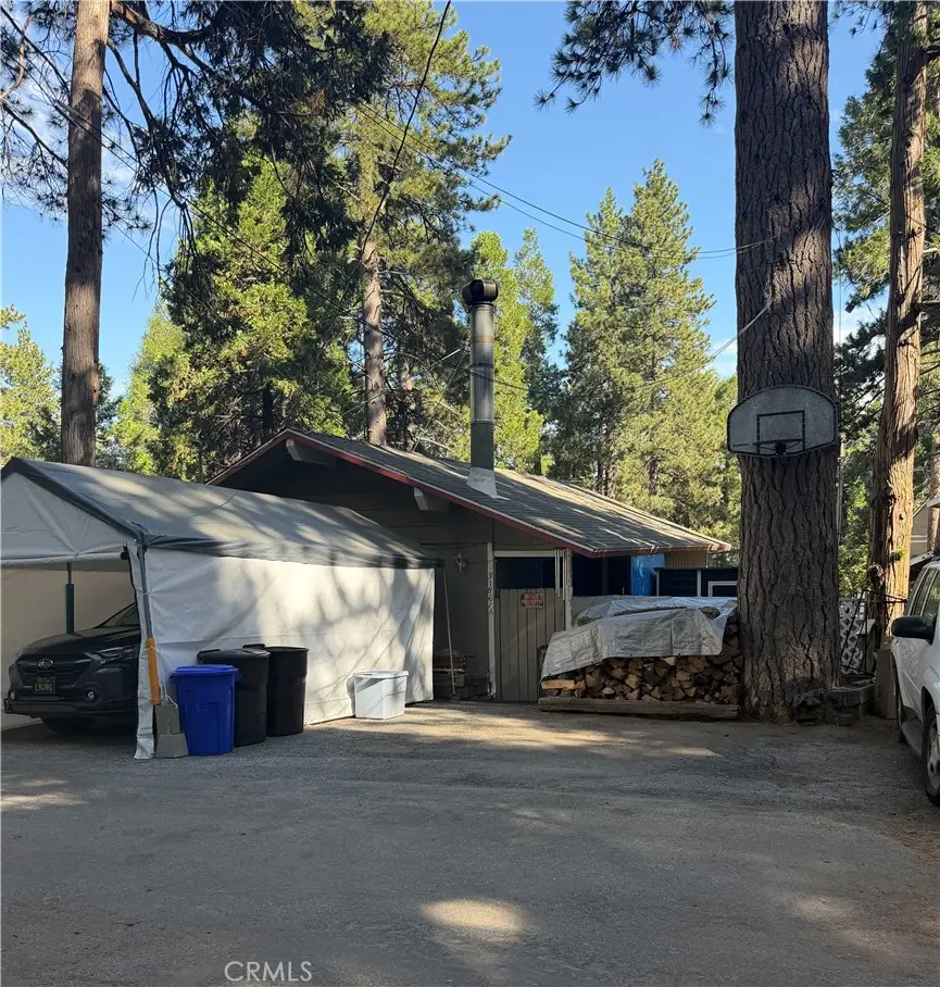 31861 Hollow Way, Running Springs, CA 92382 - #1